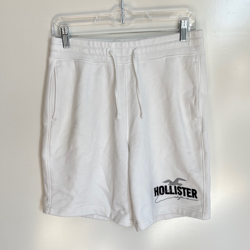 Hollister Men's White Athletic Shorts